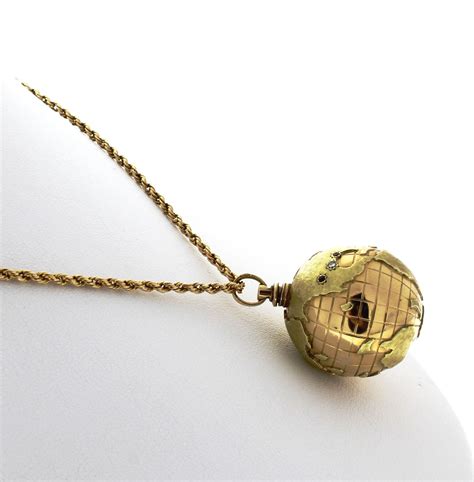 World Globe Necklace | Gold rope chains, Necklace, World globes