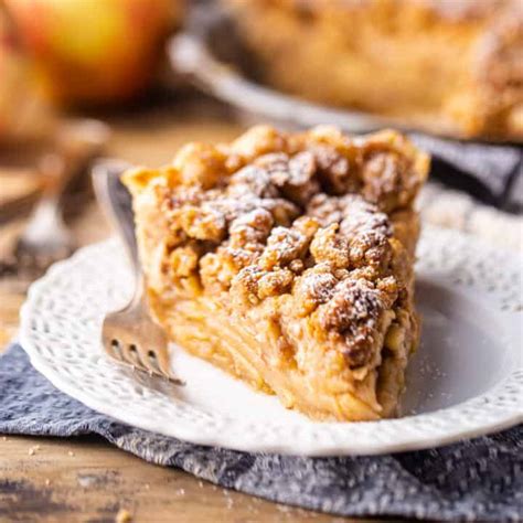 Magnificent Dutch Apple Pie Recipe -Baking a Moment