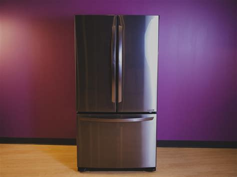 This LG fridge offers black stainless steel at a discount - CNET