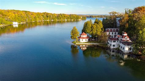 Fall Getaways | Elkhart Lake, Wisconsin