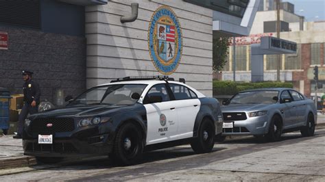 LSPD Vapid Interceptor Pack (Torrence) Slicktop, Lore Valor and Unmarked [Add On] - GTA5-Mods.com