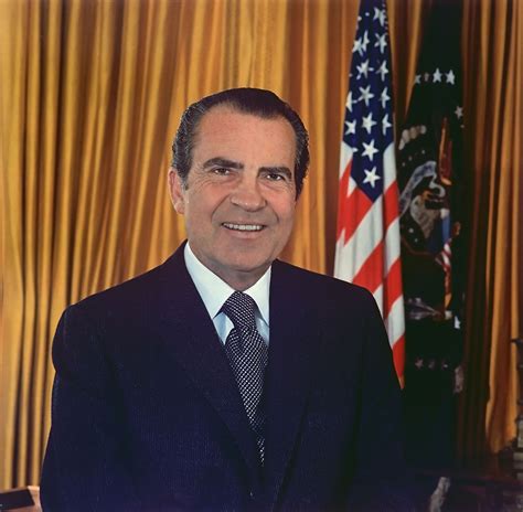 Richard Nixon–An Embattled President | Owlcation