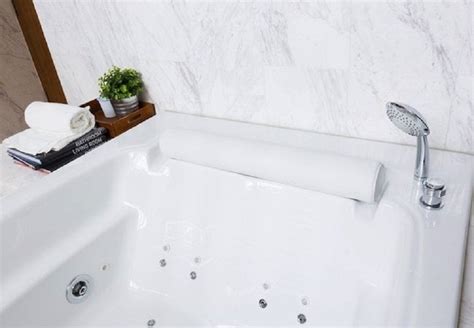 How to Use a Jetted Tub: A Comprehensive Guide