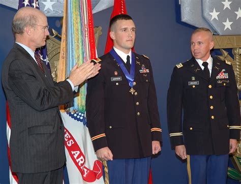 Lieutenant Awarded Distinguished Service Cross | Article | The United States Army