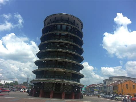 jalanjalan: Leaning Tower of Teluk Intan, Perak