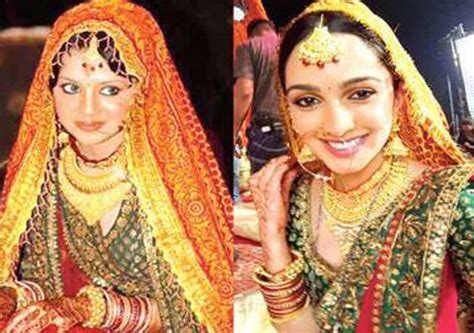 Kiara Advani is stunning as a bride: Check out times when she turned a dulhan for reel