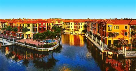 Naples Bay Resort in Naples, Florida