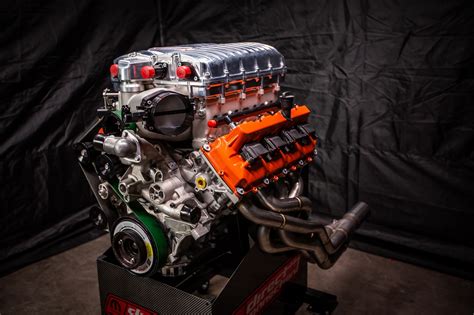 Dodge Unleashes New HurriCrate And Hellephant Crate Engines With Up To ...