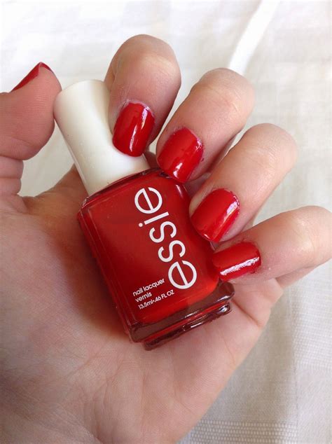 Nails Niche: Essie Really Red Swatch and Review | Essie red nail polish, Red nail polish, Red nails