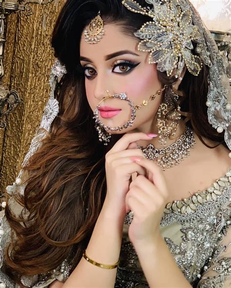 Awesome Bridal Photoshoot of Alizeh Shah for Kashees | Daily InfoTainment