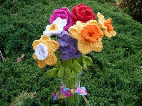 Yarns With A Twist: Bouquet of Knitting....