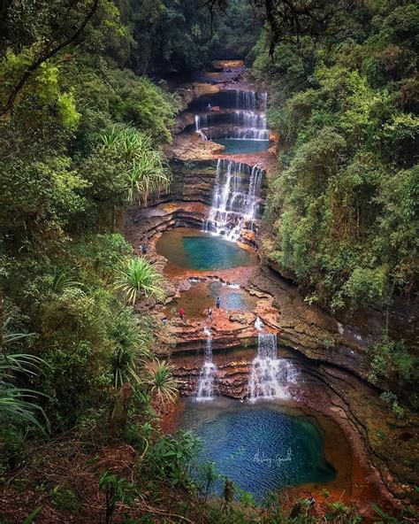 🔥 Wei sawdong waterfall, Meghalaya! India. 🔥 : r/IndiaSpeaks