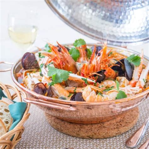 How to Make a Portuguese Seafood Cataplana - Helen's Fuss Free Flavours