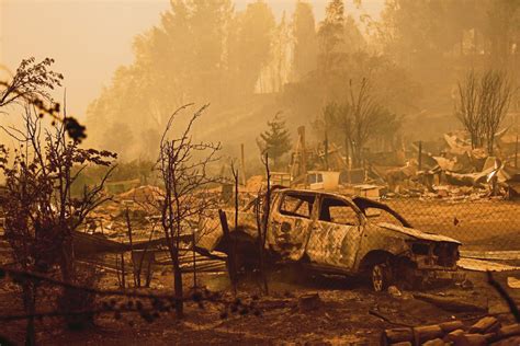 Raging forest fires kill 13 people in Chile and devour dozens of homes ...