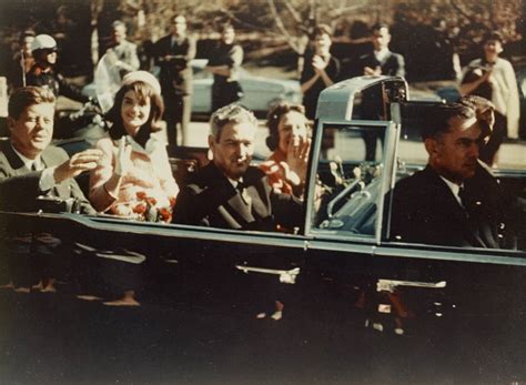 39 Rarely Seen Kennedy Assassination Photos That Capture The Tragedy Of JFK's Last Day