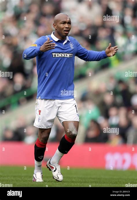 EL HADJI DIOUF GLASGOW RANGERS FC GLASGOW RANGERS FC CELTIC PARK ...