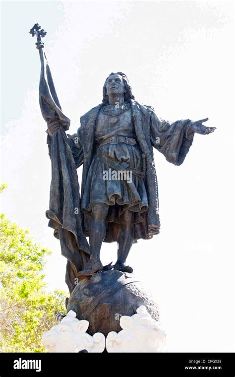 PUERTO RICO Mayaguez Plaza Colon The Columbus Statue Stock Photo - Alamy