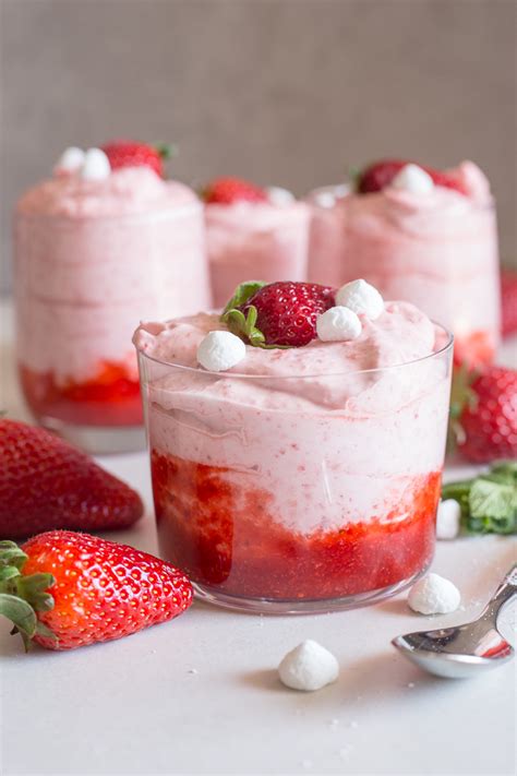 Easy Fresh Strawberry Mousse - An Italian in my Kitchen