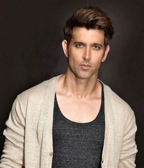 11 Hrithik Roshan Hairstyles: Get the Bollywood Star Look