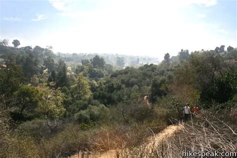 Temescal Canyon Trail | Los Angeles | Hikespeak.com