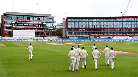 Lancashire Cricket Club teams up with cancer charities for Fathers Day campaign | Manchester United