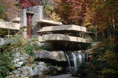 La casa sulla cascata di Frank Lloyd Wright patrimonio Unesco - Living ...