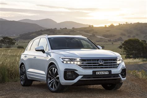 2021 Volkswagen Touareg V8 TDI R-Line review | CarExpert