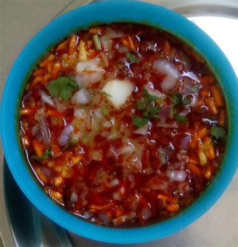 Kolhapuri Misal Pav Recipe