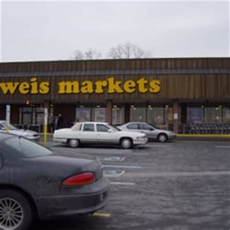 Weis Markets Bakery - CLOSED - Bakeries - 300 Lincoln Ave, East Stroudsburg, PA - Phone Number ...