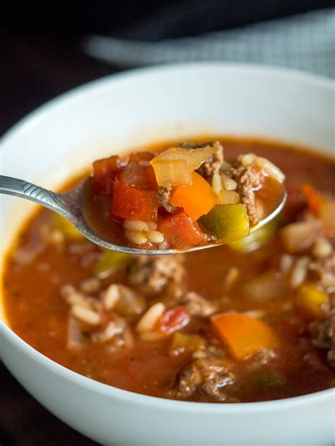 Slow Cooker Stuffed Pepper Soup – 12 Tomatoes