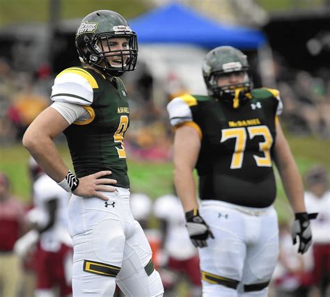 College Football: Dailey, McDaniel expect competitive game vs. Ursinus - Carroll County Times