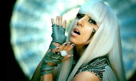 Actualizar 110+ imagen lady gaga poker face outfit - Abzlocal.mx