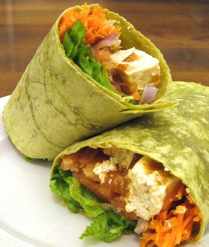 Ratty Gourmet: Tofu Veggie Wrap