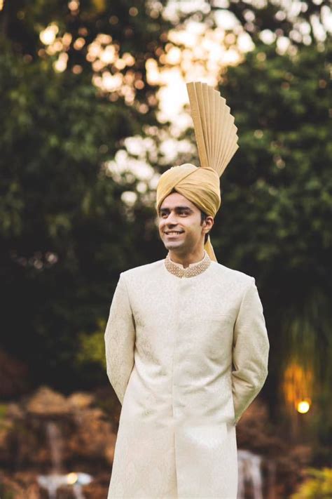 10 Turban Styles to Make the Groom Look Dashing On the Wedding Day