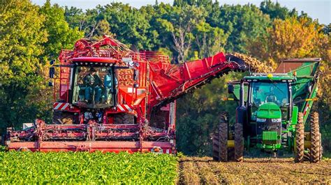 Driverless tractors: Which manufacturer is leading the race? - Farmers ...