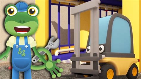 Gecko's Construction Vehicles For Kids - The Forklift | Gecko's Garage | Learning For Kids - YouTube