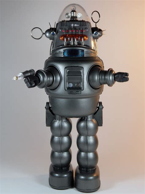 Photos - Razor Robotics | Robby the robot, Tin toys, Vintage robots