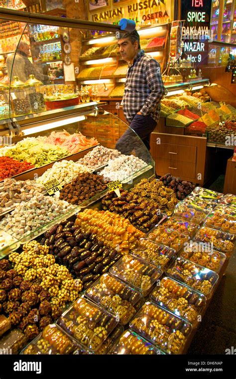 Spice Bazaar, Istanbul, Turkey Stock Photo - Alamy