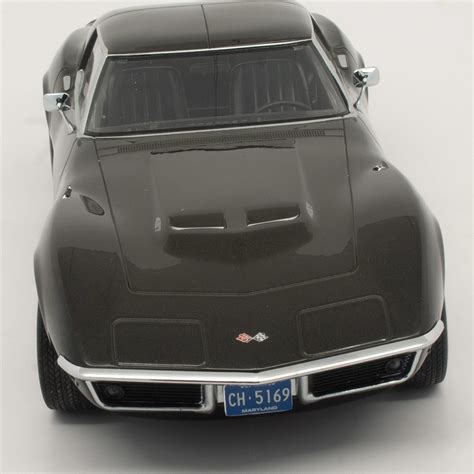 1969 Corvette Stingray 1:18 Scale Diecast Model by Norev | Collectable ...