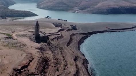 Disappearing lakes, dead crops and trucked-in water: Drought-stricken ...