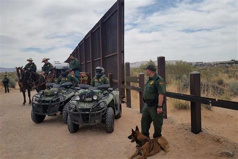 El Paso Border Patrol sector kicks off construction of Trump's wall on ...