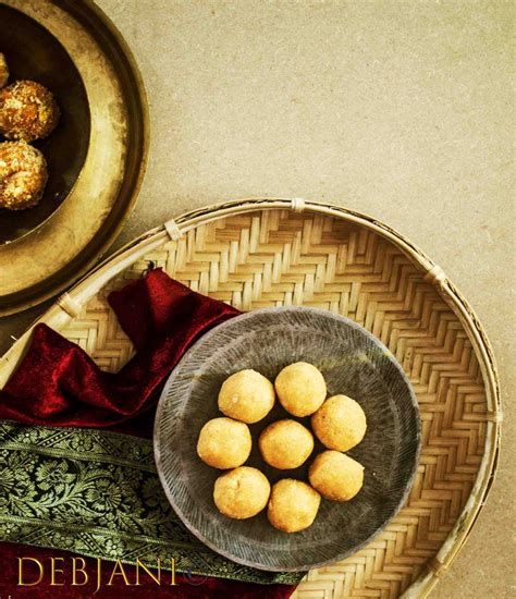 Besan Ladoo | Besan Ka Laddu recipe step by step | Recipe in 2021 | Laddu recipe, Besan ladoo ...