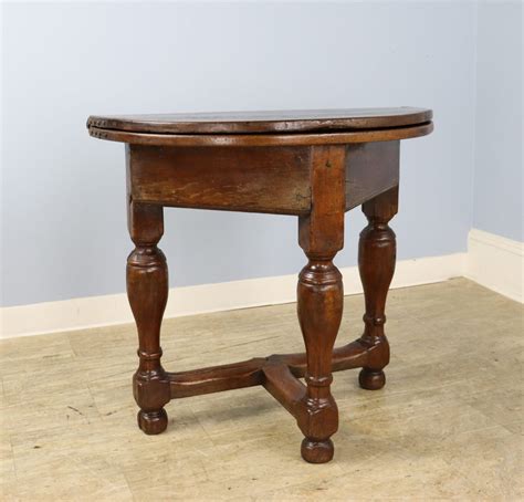 Early English Oak Credence Table - Briggs House Antiques