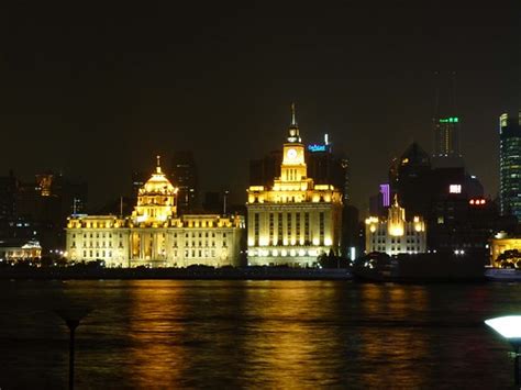 Travel By Photo - Shanghai Night & HuangPu River Cruise