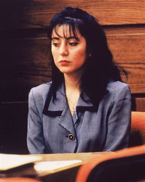 Lorena Bobbitt : 20 Years Ago Lorena Bobbitt Cuts Off Penis Of Then ...