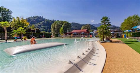 Lago Levico Camping Village: Ihr Urlaub in Levico Terme