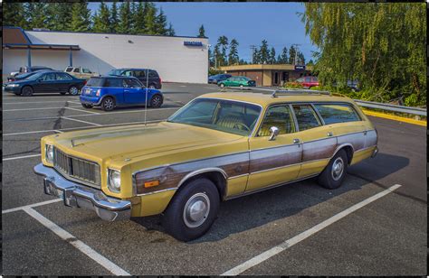 Fury Wagon | 1975 Plymouth Fury Sport Suburban Wagon Nikon D… | Flickr