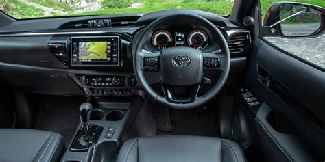 Toyota Hilux Interior & Infotainment | Carwow