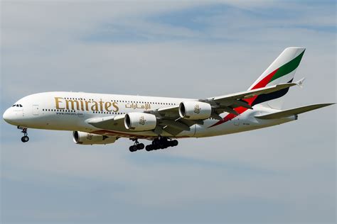 A380 Landing Wallpaper - WallpaperSafari