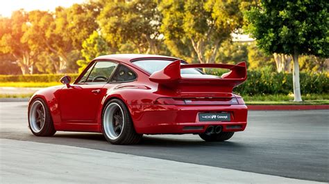 Gunther Werks Begins 25 Unit Production Run Of Porsche 400R